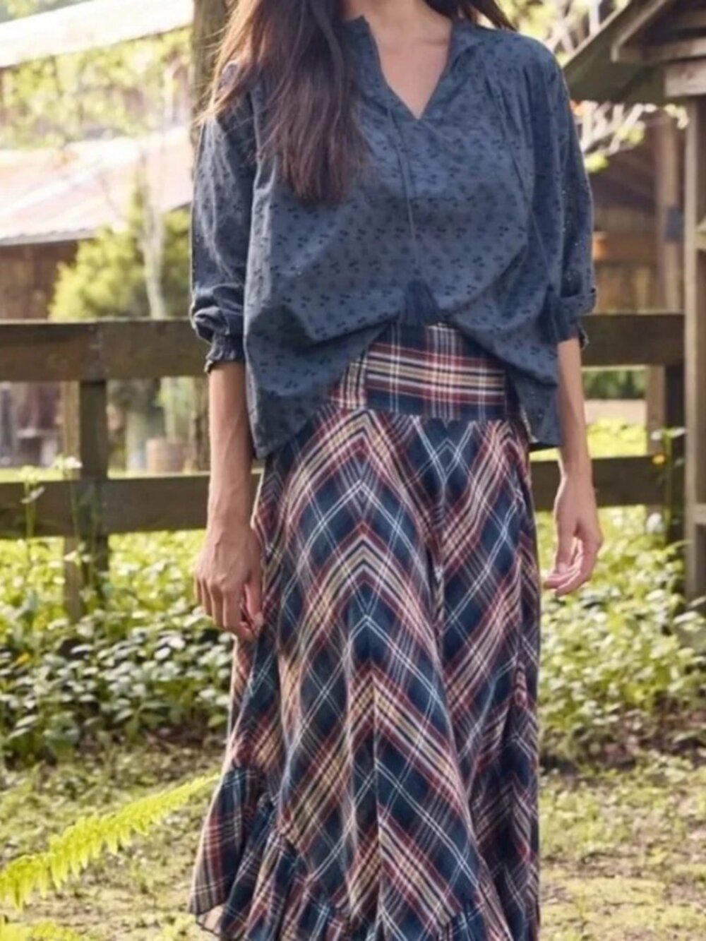 Natural Life "Dara" Charcoal Gray Boho Eyelet Peasant Blouse | Size L NWT - Picture 3 of 7